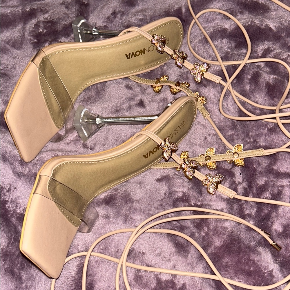Fashion Nova Cream and Gold High Heeled Sandals